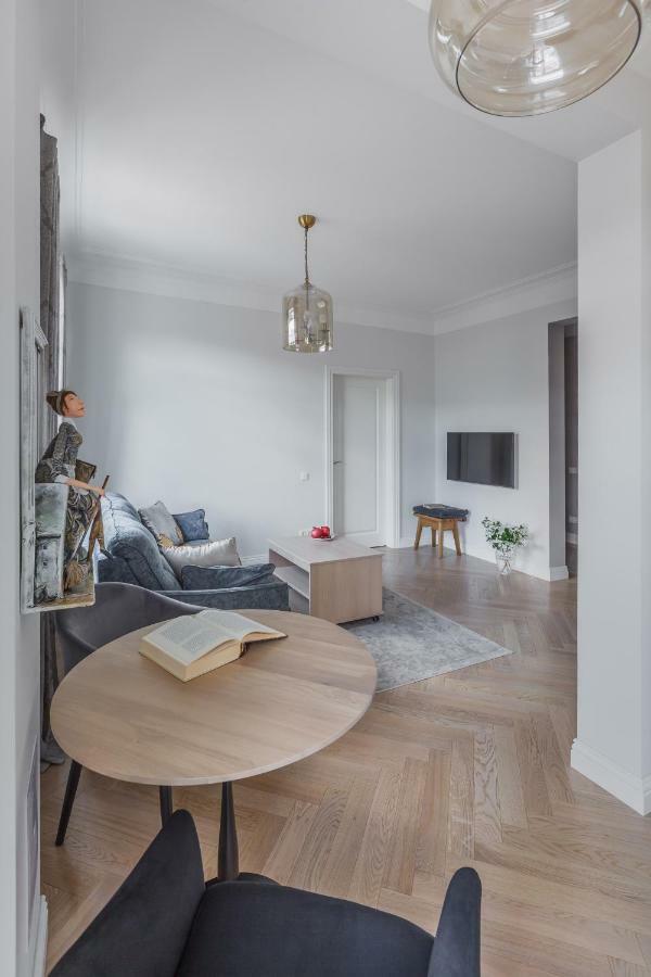 Avenue Apartment Šiauliai Екстериор снимка