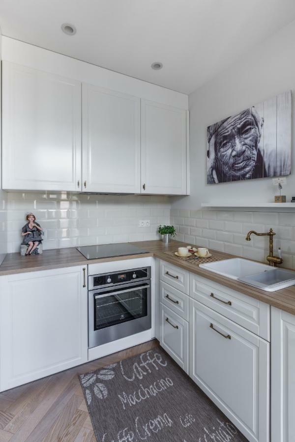 Avenue Apartment Šiauliai Екстериор снимка